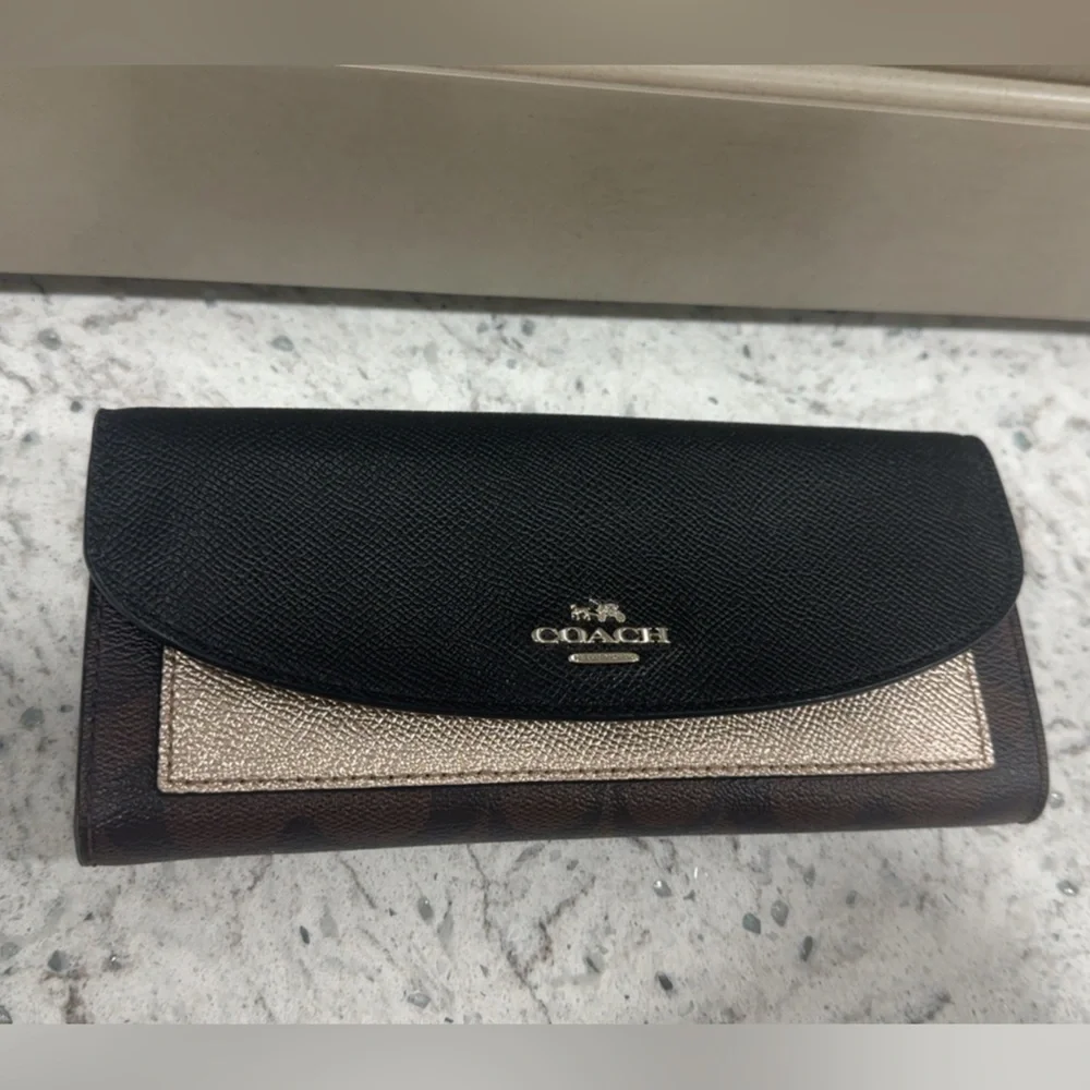 Coach Black and Gold Textured Envelope Wallet AUTHENTIC